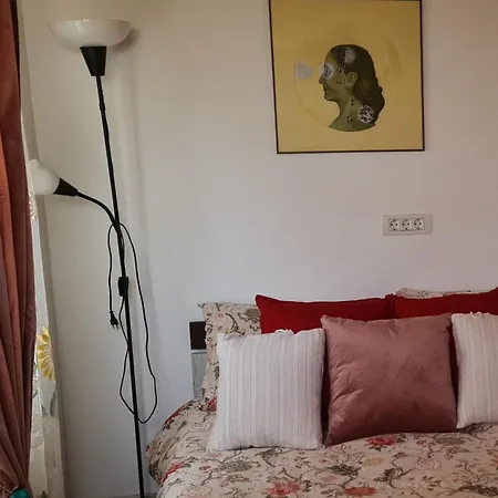 Iancina House & Art Gallery