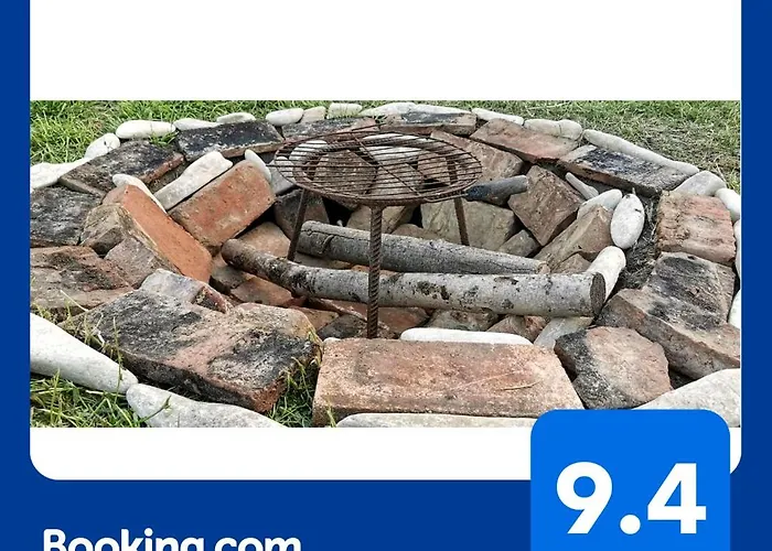 Iancina House & Art Gallery Ferienhaus